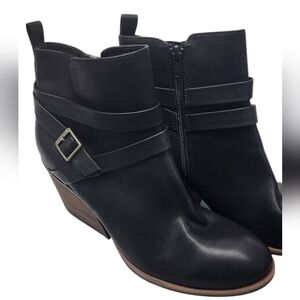 Korks Heidi Black Ankle Booties with Silver Buckle